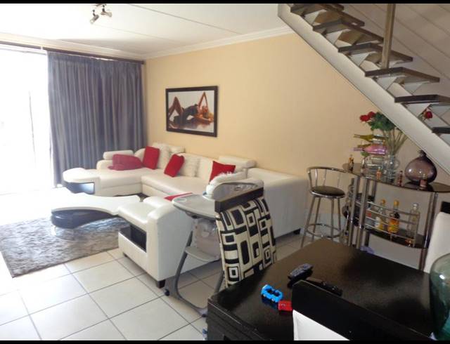 3 BEDROOM PROPERTY TO RENT IN MORNINGSIDE